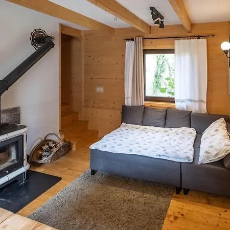 W Gorach Smolenisko نوفه تارخ